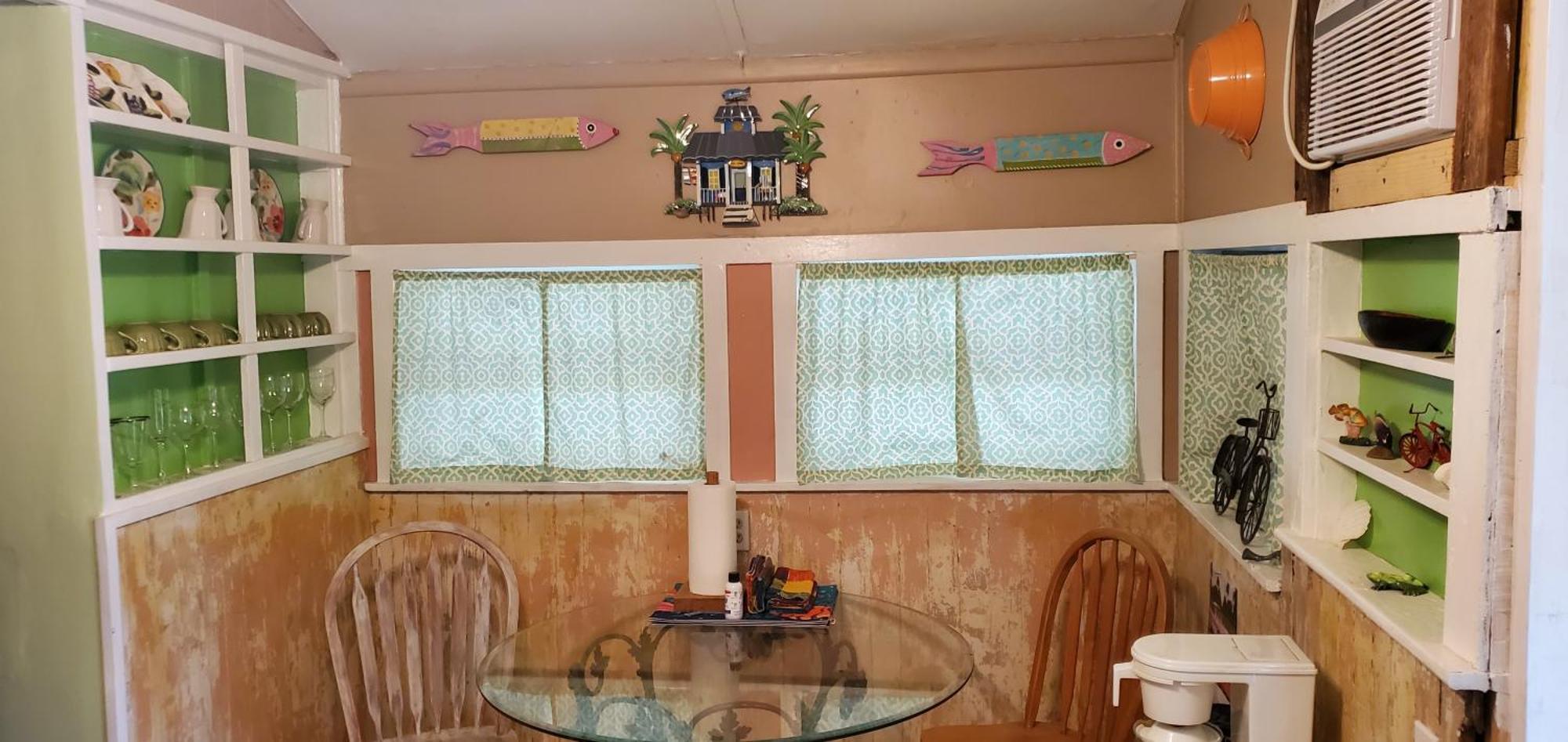 1 Beige Cozy Bungalow Or 1 White Cozy Efficiency Cottage In Titusville Zimmer foto